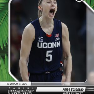 Paige Bueckers - 2024 Panini Instant College Basketball #PBD - Jungle /25