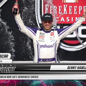 Denny Hamlin - 2025 Panini Instant NASCAR #25 - Lightning /5