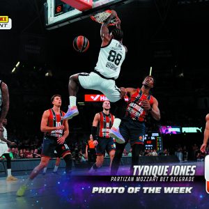 Tyrique Jones - 2025-26 Panini Instant EuroLeague Photo of the Week #3 - Galaxy 1/1