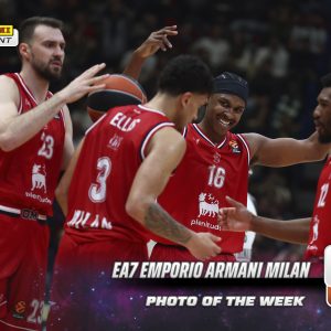 EA7 Emporio Armani Milan - 2025-26 Panini Instant EuroLeague Photo of the Week #11 - Galaxy 1/1