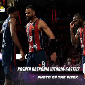 Baskonia Vitoria-Gasteiz - 2025-26 Panini Instant EuroLeague Photo of the Week #27 - Galaxy 1/1