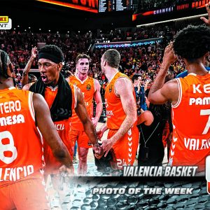 Valencia Basket - 2025-26 Panini Instant EuroLeague Photo of the Week #28 - Metallic /5