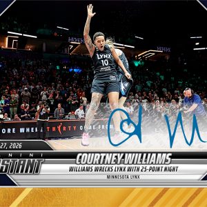 Courtney Williams - 2026 Panini Instant WNBA #96 - Gold /10 Auto